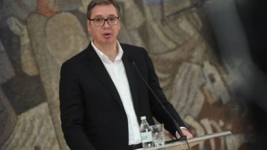 “Thirrni NATO-n, telefononi kë të doni”/ Vuçiç i vendos kushte Albin Kurtit, pas konfliktit për targat