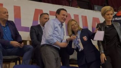 Sporti bën bashkë Kosovë-Shqipëri, Albin Kurti nga Shkodra: Populli para politikës Sporti bën bashkë Kosovë-Shqipëri, Albin Kurti nga Shkodra: Populli para politikës