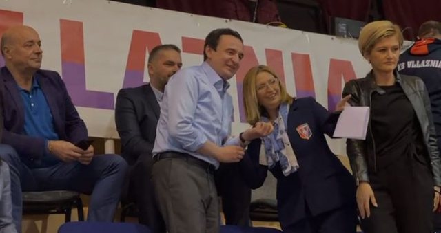Sporti bën bashkë Kosovë-Shqipëri, Albin Kurti nga Shkodra: Populli para politikës Sporti bën bashkë Kosovë-Shqipëri, Albin Kurti nga Shkodra: Populli para politikës