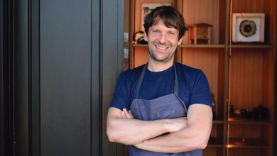 Restoranti i tij u shpall “më i miri në botë”, francezja “Le Figaro” shkrim për shqiptarin: René Rexhepi, një ëndërr daneze Restoranti i tij u shpall “më i miri në botë”, francezja “Le Figaro” shkrim për shqiptarin: René Rexhepi, një ëndërr daneze