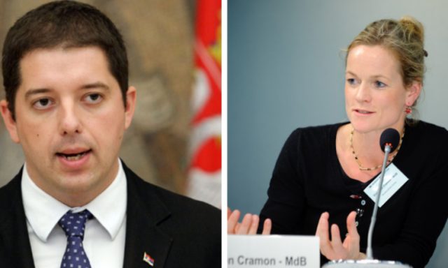 “Dashnore” të Albin Kurtit! Eurodeputetja i mbyll gojën zyrtarit serb: “Ditë e mjegullt” në vrasjen e Ivanoviç, apo jo? “Dashnore” të Albin Kurtit! Eurodeputetja i mbyll gojën zyrtarit serb: “Ditë e mjegullt” në vrasjen e Ivanoviç, apo jo?