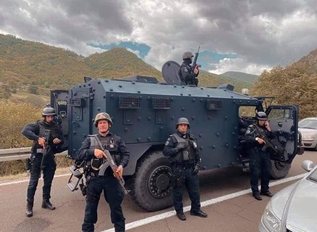 Tensionet në veri/ Mblidhet me URGJENCË KQZ-ja në Kosovë, çfarë pritet të ndodhë