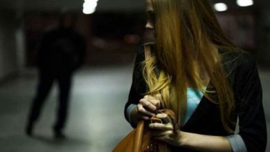 SKANDAL në Berat! I dënuari për ngacmim seksual të nxënësve, rikthehet si mësues në shkollë