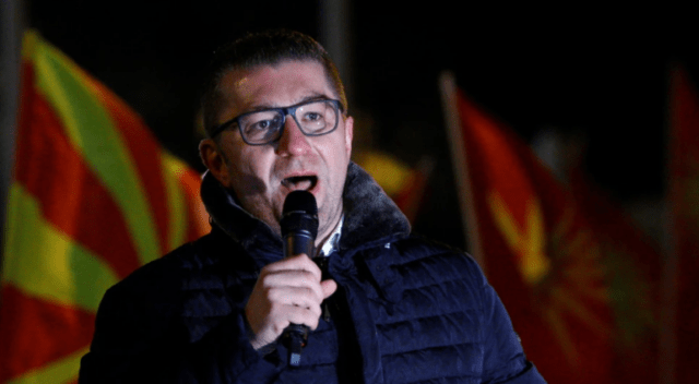 Opozita maqedone ultimatum Zaevit: Ik deri të hënën, ose do të rrëzojmë Opozita maqedone ultimatum Zaevit: Ik deri të hënën, ose do të rrëzojmë