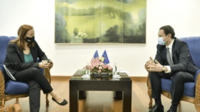 Takimi me Kurtin, zyrtarja e lartë amerikane: Biden ka lidhje të fortë personale me Kosovën Takimi me Kurtin, zyrtarja e lartë amerikane: Biden ka lidhje të fortë personale me Kosovën