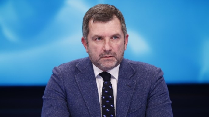 Disfata e Tsiprasit, si antimodel për Albin Kurtin Disfata e Tsiprasit, si antimodel për Albin Kurtin