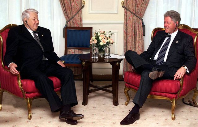 Ekskluzive / Letra e Clinton për Yeltsin: I dashur Boris, bombardimet e NATO-s në Serbi do të vazhdojnë deri kur Millosheviç… Ekskluzive / Letra e Clinton për Yeltsin: I dashur Boris, bombardimet e NATO-s në Serbi do të vazhdojnë deri kur Millosheviç…