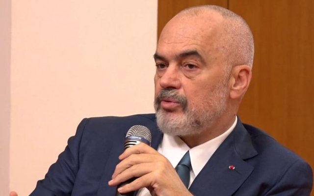 “Kosova ta testojë Vuçiçin”/ Rama: Jam dakord që Serbia duhet të kërkojë falje, por ajo vjen në fund “Kosova ta testojë Vuçiçin”/ Rama: Jam dakord që Serbia duhet të kërkojë falje, por ajo vjen në fund