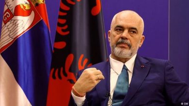Sulmet në veri të Kosovës/ Reagon Rama: Beogradi të mos i justifikojë, BE të thërrasë urgjent tryezën e dialogut Sulmet në veri të Kosovës/ Reagon Rama: Beogradi të mos i justifikojë, BE të thërrasë urgjent tryezën e dialogut