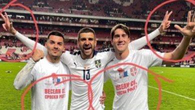 ‘Le të valëvitet flamuri nga Prizreni deri në…’/ Futbollistët serbë provokojnë sërish, Kosovën e bëjnë Serbi ‘Le të valëvitet flamuri nga Prizreni deri në…’/ Futbollistët serbë provokojnë sërish, Kosovën e bëjnë Serbi