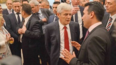 BDI përplaset me Zaev! Ali Ahmeti: Pata bisedë të tensionuar. Artan Grubi: Ai nuk duhet të japë dorëheqje BDI përplaset me Zaev! Ali Ahmeti: Pata bisedë të tensionuar. Artan Grubi: Ai nuk duhet të japë dorëheqje