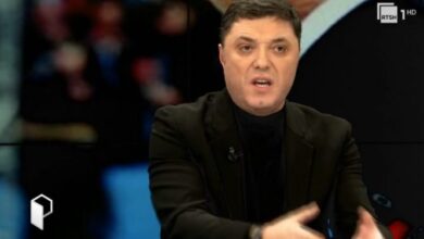 Çollaku për tensionet në veri të Kosovës: Shqipëria duhet të reagojë për kërcënimin e paqes në Ballkan Çollaku për tensionet në veri të Kosovës: Shqipëria duhet të reagojë për kërcënimin e paqes në Ballkan
