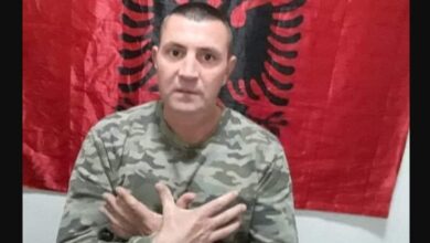 Komandant Malisheva pëson sulm kardiak në burg, mjekët i japin ndihmën e parë në kohë Komandant Malisheva pëson sulm kardiak në burg, mjekët i japin ndihmën e parë në kohë