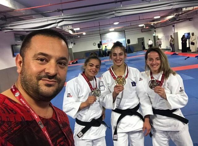 Një shqiptar trajneri më i mirë në botë për sportin e xhudos Një shqiptar trajneri më i mirë në botë për sportin e xhudos