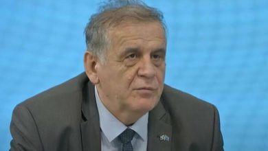 “Kombi kosovar” do të thotë afrikanizim “veri-jug” i shqiptarëve dhe të Shqipërisë Etnike në Ballkan “Kombi kosovar” do të thotë afrikanizim “veri-jug” i shqiptarëve dhe të Shqipërisë Etnike në Ballkan
