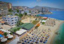 ‘Nuk ka më lokale buzë plazhit’/ Kumbaro njofton bizneset: Ky është afati i fundit kur mund të merrni leje