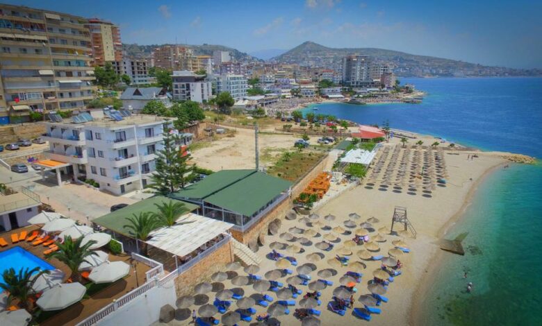 ‘Nuk ka më lokale buzë plazhit’/ Kumbaro njofton bizneset: Ky është afati i fundit kur mund të merrni leje ‘Nuk ka më lokale buzë plazhit’/ Kumbaro njofton bizneset: Ky është afati i fundit kur mund të merrni leje