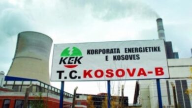 Eksperti gjerman arrin në KEK, pritet të jetë vetëm monitorues për riparimin e njësisë B2 Eksperti gjerman arrin në KEK, pritet të jetë vetëm monitorues për riparimin e njësisë B2