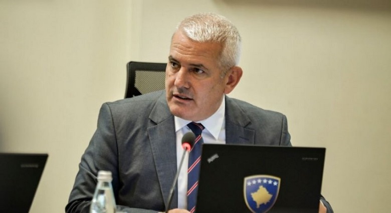 Sveçla për Vuçiçin: Ministri i propagandës së Millosheviçit sot gënjeu për Policinë e Kosovës Sveçla për Vuçiçin: Ministri i propagandës së Millosheviçit sot gënjeu për Policinë e Kosovës
