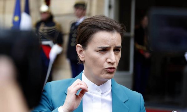 “Mos kërkoni të drejta, mjafton që nuk po ju vrasim”, mesazhi tronditës që Brnabiç u dha shqiptarëve të Luginës së Preshevës