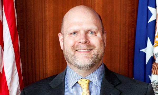 A e refuzoi Kosova gazsjellësin, çfarë thotë Ambasadori amerikan?