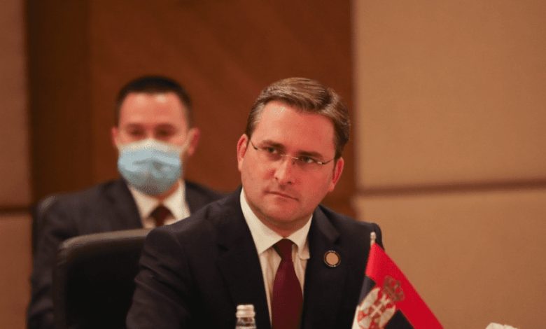 Ministri serb: Po punohet për të krijuar “Shqipërinë e Madhe” Ministri serb: Po punohet për të krijuar “Shqipërinë e Madhe”