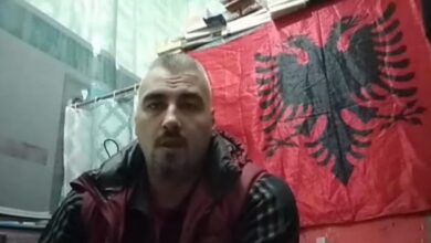 Supremja ua refuzoi rigjykimin, flasin pjesëtarët e Grupit të Kumanovës: Nuk duam mëshirë por drejtësi Supremja ua refuzoi rigjykimin, flasin pjesëtarët e Grupit të Kumanovës: Nuk duam mëshirë por drejtësi