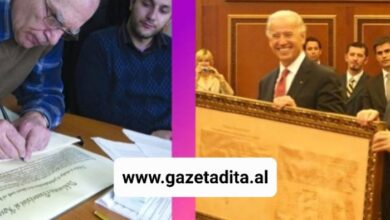 INTERVISTË: “Nuk më dhanë kohë mjaftueshëm, e kam brengë në zemër”, kaligrafoi Deklaratën e Pavarësisë së Kosovës, rrëfimi i Shyqri Nimanit INTERVISTË: “Nuk më dhanë kohë mjaftueshëm, e kam brengë në zemër”, kaligrafoi Deklaratën e Pavarësisë së Kosovës, rrëfimi i Shyqri Nimanit