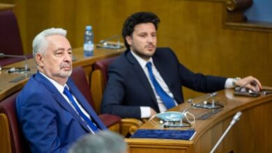 Kthesa pozitive e 4 shkurtit në luftën gjeopolitike për Malin e Zi, interes shtetëror dhe strategjik për Shqipërinë e Kosovën Kthesa pozitive e 4 shkurtit në luftën gjeopolitike për Malin e Zi, interes shtetëror dhe strategjik për Shqipërinë e Kosovën