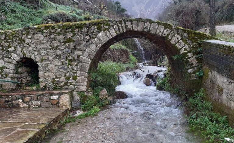 FOTOT: Turistët francezë, interes për resurset kulturore të Finiqit