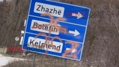 Skandal në Veri të Kosovës: Ekstremistët serbë provokojnë me simbolin “Z” të forcave ruse Skandal në Veri të Kosovës: Ekstremistët serbë provokojnë me simbolin “Z” të forcave ruse
