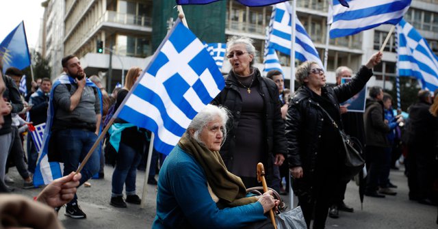 Censusi dhe vetëdeklarimi i rremë! Sa grekë ka Konispoli e Himara dhe si i “shton” Greqia! Ja çfarë tregojnë statistikat Censusi dhe vetëdeklarimi i rremë! Sa grekë ka Konispoli e Himara dhe si i “shton” Greqia! Ja çfarë tregojnë statistikat