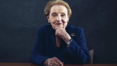 Do na mungosh zonja sekretare! Roli kyç i Albright në kështjellën e Rambujesë dhe kritikat ndaj Putinit Do na mungosh zonja sekretare! Roli kyç i Albright në kështjellën e Rambujesë dhe kritikat ndaj Putinit