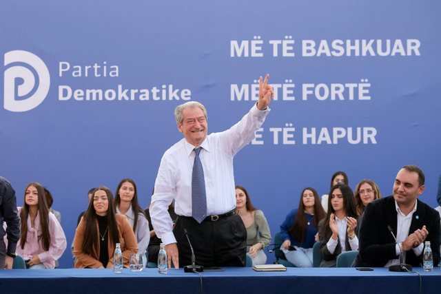 LISTA/ Kryesia e PD dhe grupi i PD mblidhen për të miratuar kandidatët e Primareve për 44 bashki