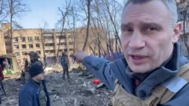 “Faleminderit Kosovës dhe shqiptarëve!” Klitschko: Siç u çliruat ju nga Serbia, ne do të çlirohemi nga Rusia “Faleminderit Kosovës dhe shqiptarëve!” Klitschko: Siç u çliruat ju nga Serbia, ne do të çlirohemi nga Rusia