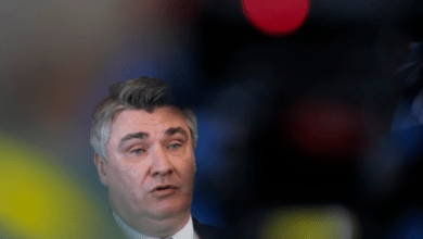 “Kosova të anëtarësohet në NATO”/ Paralajmërimi i presidentit kroat: Serbia duhet të ketë perspektivë të qartë perëndimore “Kosova të anëtarësohet në NATO”/ Paralajmërimi i presidentit kroat: Serbia duhet të ketë perspektivë të qartë perëndimore