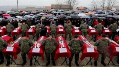 23 vjet nga masakra në Rezallë, ushtria serbe vrau 98 shqiptarë 23 vjet nga masakra në Rezallë, ushtria serbe vrau 98 shqiptarë