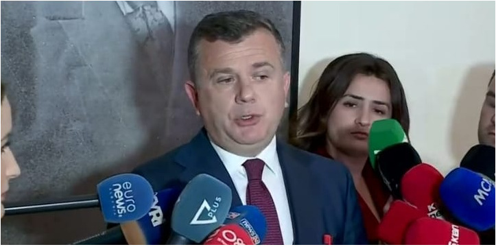 110-vjetori i Pavarësisë, Balla: Do të shkojmë në Hagë, t’i urojmë nga afër krerëve e UÇK-së 110-vjetori i Pavarësisë, Balla: Do të shkojmë në Hagë, t’i urojmë nga afër krerëve e UÇK-së