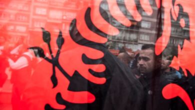 Përçarja e shqiptarëve thellon problemet në Luginë Përçarja e shqiptarëve thellon problemet në Luginë