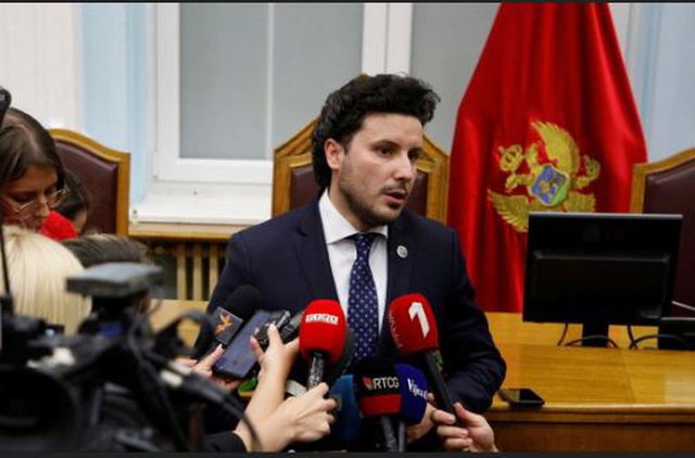 Anëtarësimi në KiE/ Mali i zi ndërron mendje për Kosovën? Abazoviç: Qeveria e re s’ka vizion të njëjtë Anëtarësimi në KiE/ Mali i zi ndërron mendje për Kosovën? Abazoviç: Qeveria e re s’ka vizion të njëjtë