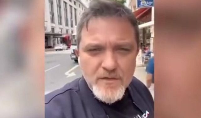 Jul Deda lë Anglinë për protestën e Berishës: Asnjë s’i ka bërë keq Shqipërisë më shumë se Piktori! Jul Deda lë Anglinë për protestën e Berishës: Asnjë s’i ka bërë keq Shqipërisë më shumë se Piktori!