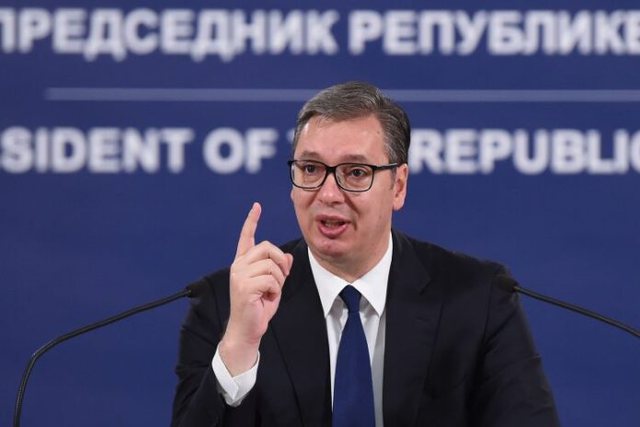 Vuçiç i “qan hallin” Kosovës: S’di si do e bëjnë Asociacionin, bie ndesh me Kushtetutën e tyre