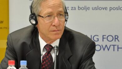 Ish-ambasadori amerikan në Beograd: Dialogu s’mund të ketë sukses nëse Serbia nuk…