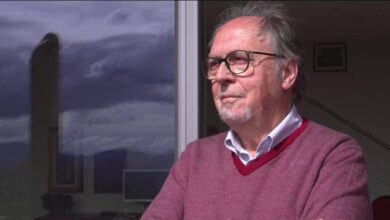 Dosjet kundër UÇK-së/ Si ia dorëzoi Serbia Dick Marty-t në Banhof të Zvicrës? (VIDEO) Dosjet kundër UÇK-së/ Si ia dorëzoi Serbia Dick Marty-t në Banhof të Zvicrës? (VIDEO)