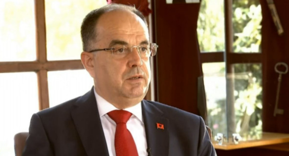 Mosmarrëveshja me LDK-në, reagon Begaj: Erdha për të biseduar si vëllai me vëllanë, ftesa ime, e sinqertë Mosmarrëveshja me LDK-në, reagon Begaj: Erdha për të biseduar si vëllai me vëllanë, ftesa ime, e sinqertë