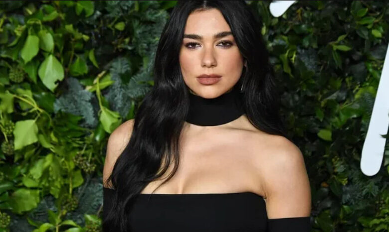 Ç’po shkruhet? Titulli i rëndësishëm që Dua Lipa mori në Kosovë po bën jehonë në mediat e huaja! Ç’po shkruhet? Titulli i rëndësishëm që Dua Lipa mori në Kosovë po bën jehonë në mediat e huaja!