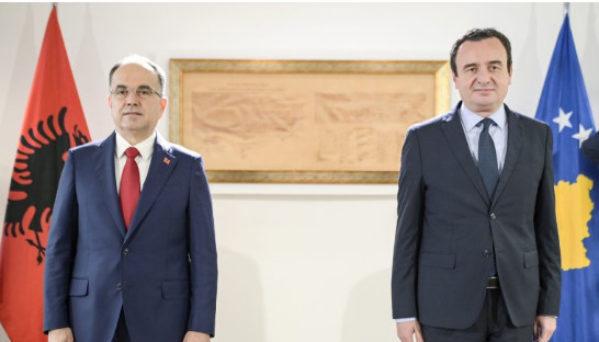 Kurti, incident me Begajn/ Përjashton Presidentin nga fjalimet e festës së Çlirimit Kurti, incident me Begajn/ Përjashton Presidentin nga fjalimet e festës së Çlirimit