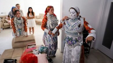 Dasma e veçantë shqiptare që la me ‘gojë hapur’ mediat ndërkombëtare (FOTO) Dasma e veçantë shqiptare që la me ‘gojë hapur’ mediat ndërkombëtare (FOTO)