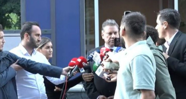 Escobar përfundon takimet me liderët e Kosovës, zbulohet çfarë u diskutua Escobar përfundon takimet me liderët e Kosovës, zbulohet çfarë u diskutua