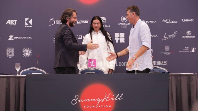 Sa para fshihen pas magjisë së “Sunny Hill Festival” në Kosovë Sa para fshihen pas magjisë së “Sunny Hill Festival” në Kosovë